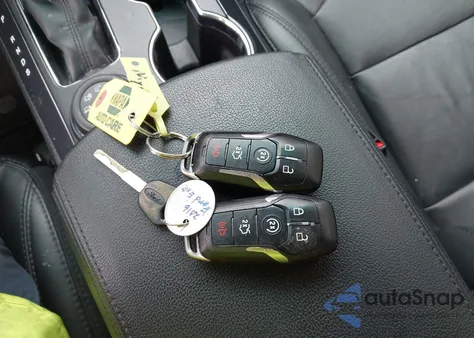 2016 Ford Explorer Xlt из США, поврежденный, VIN 1FM5K8D80GGC1179